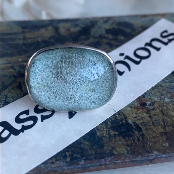 Beautiful Silpada Ring size 5 1/2 - Picture 3 of 3